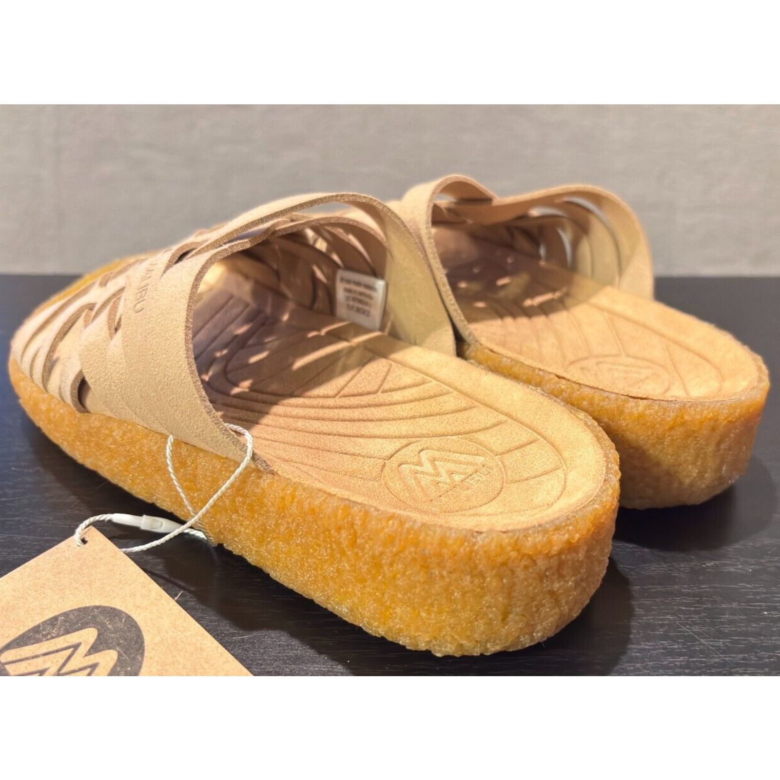MALIBU SANDALS Zuma Vegan Suede Rubber Beige Women’s Size 7 Men’s 5