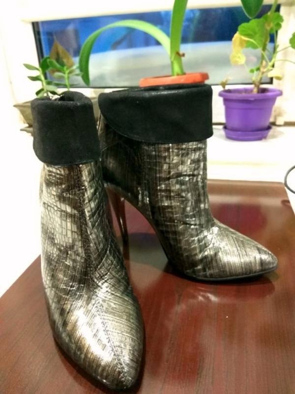 women steve madden ankle boots silver 35.5