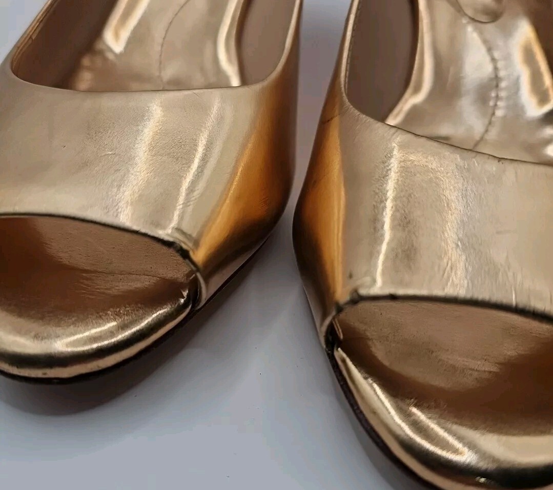 BCBG Max Azria Sz 8 B Leather Rose Gold Pumps 2″ Cone Heels Metallic Jazzy 26B