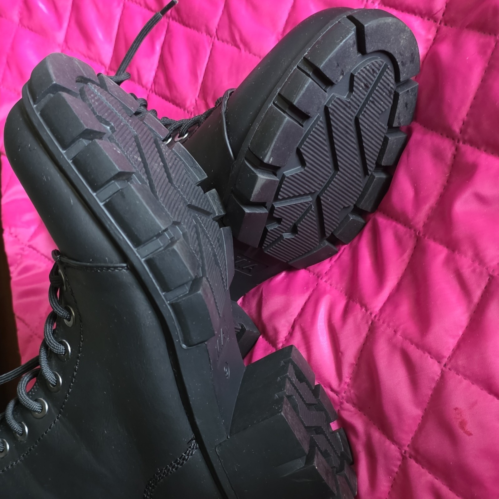 Universal Thread Combat Boots Black Size 8Lace Up Side Zipper USED W/O BOX