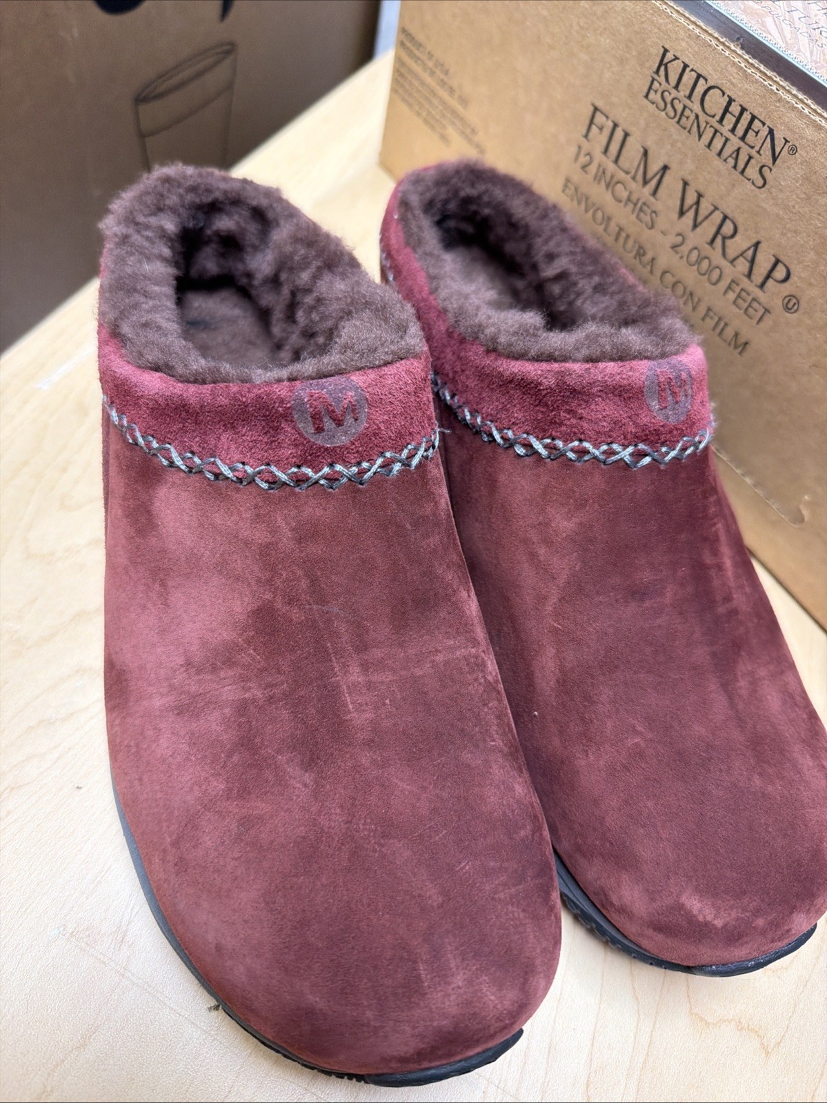 Merrell Burgundy Brown Suede Slip-On Clogs Size 10 Casual Comfort Fall Winter