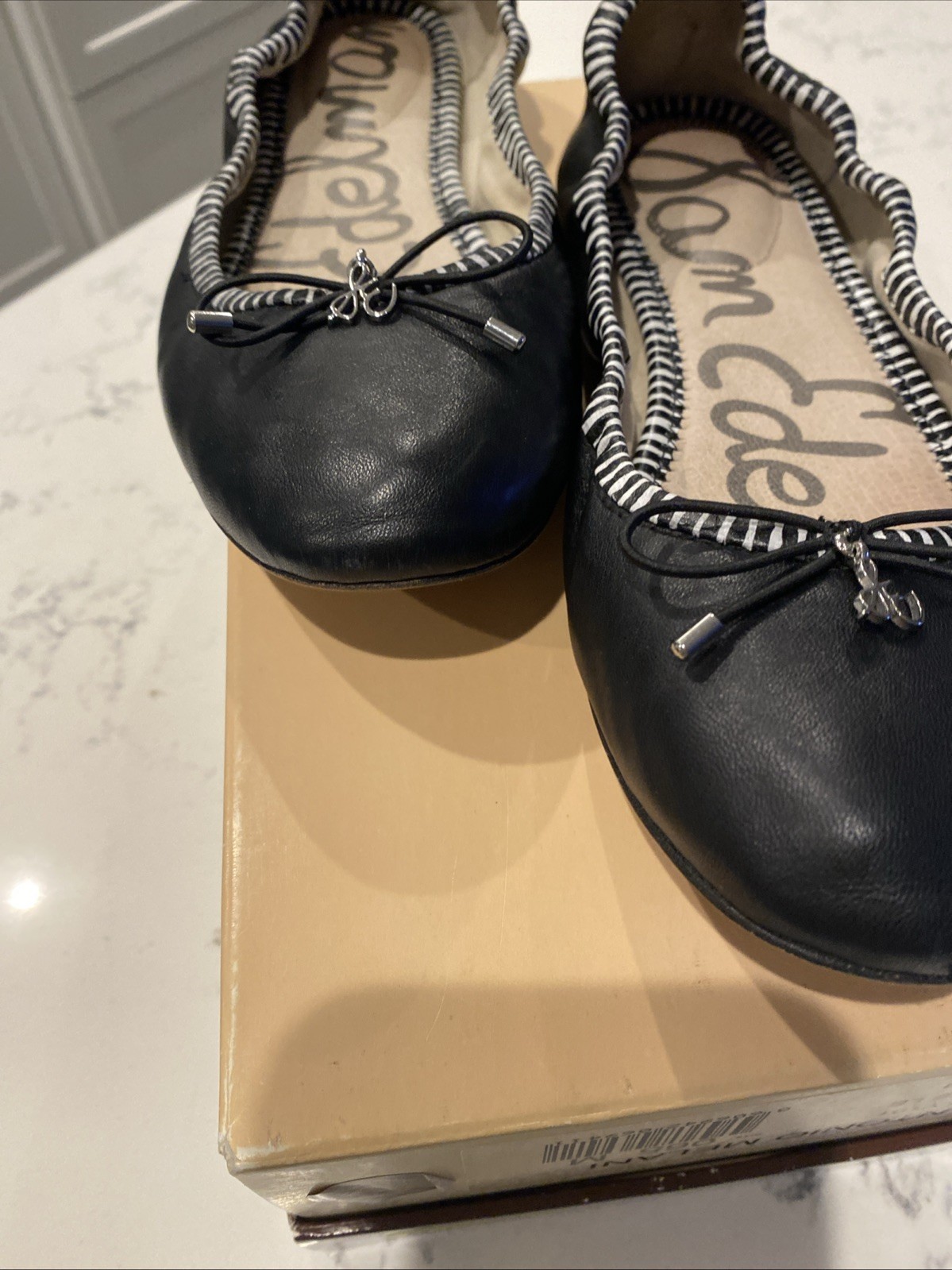 Sam Edelman Felicia Flats Black W/ White Trim Size 7M EUC