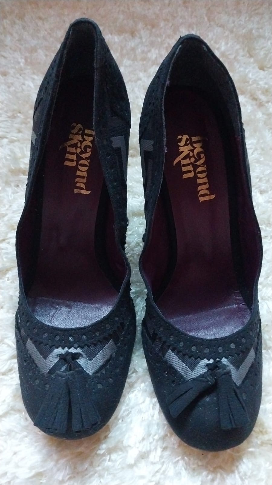 Beyond Skin Luxury Vegan Suede Chevron Pump Heels – Size 38 (Made in Spain)