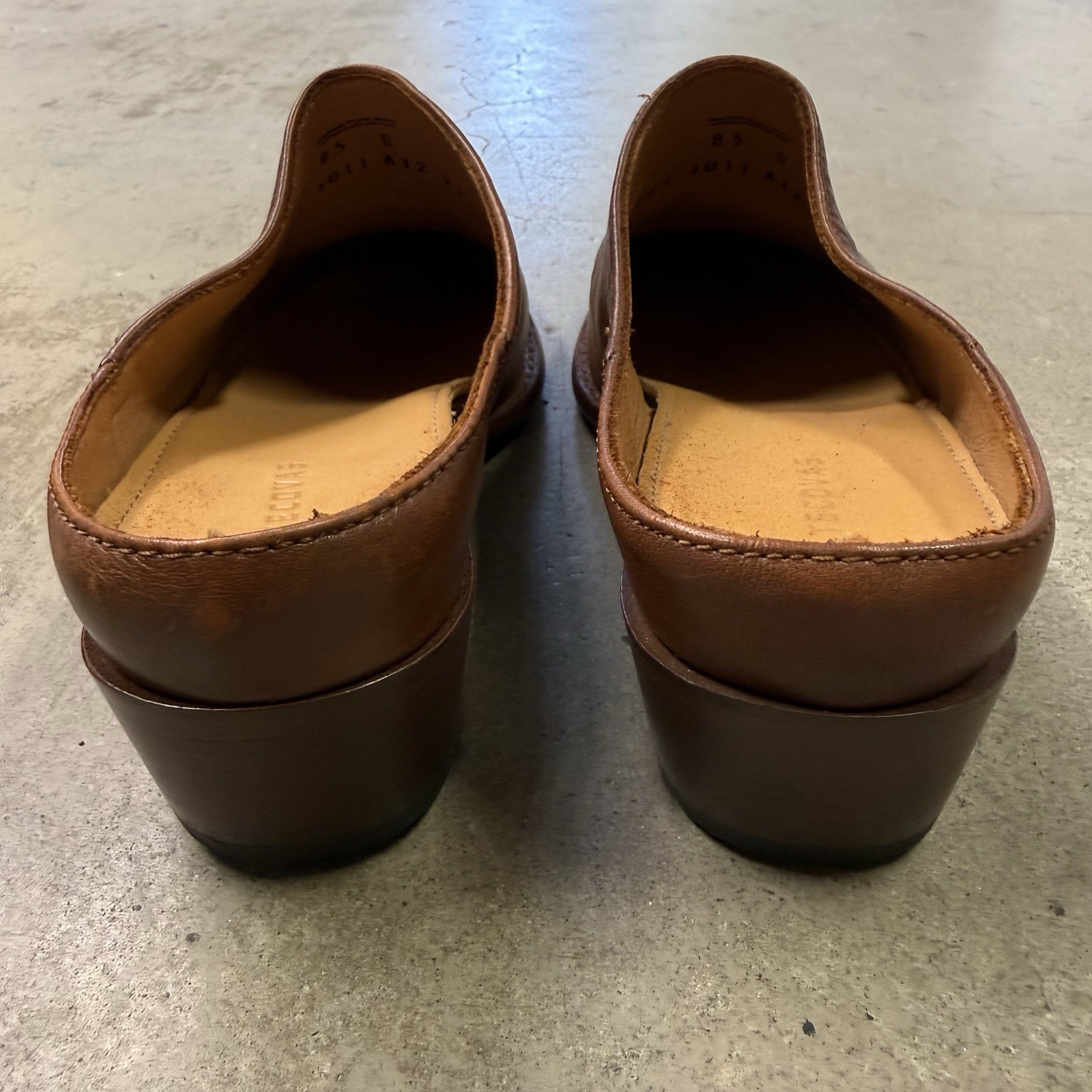 Tecovas The Sophie Mules Bovine Leather Caramel Women’s 8.5 Carmel Brown Slipon