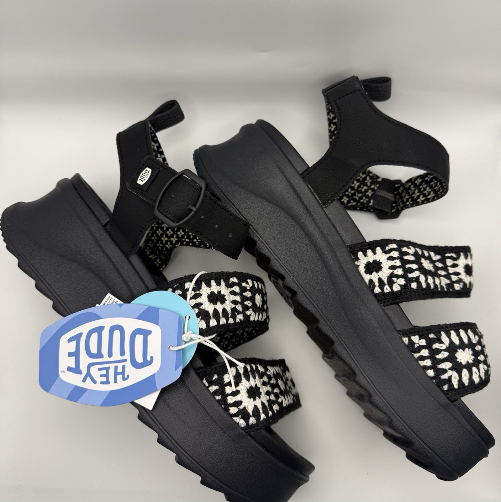 NWT Hey Dude Women’s Delray Crochet Slide Platform Sandals Black/White Size:9