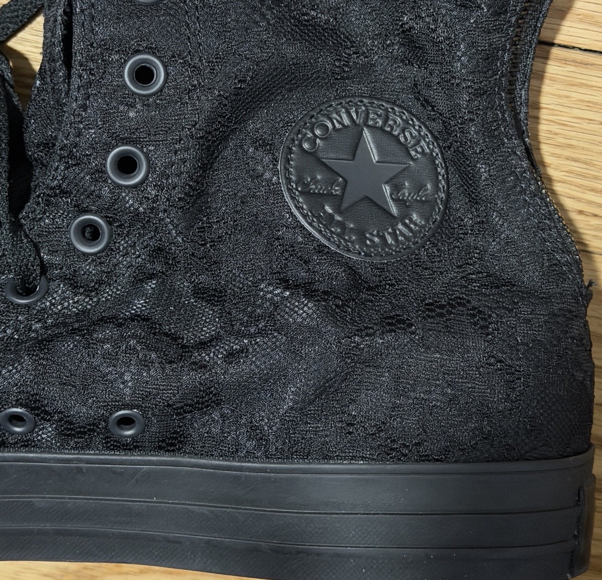 Converse All Star XXHi Chuck Taylor black w lacey flowers NEW! HTF W 15 M 13