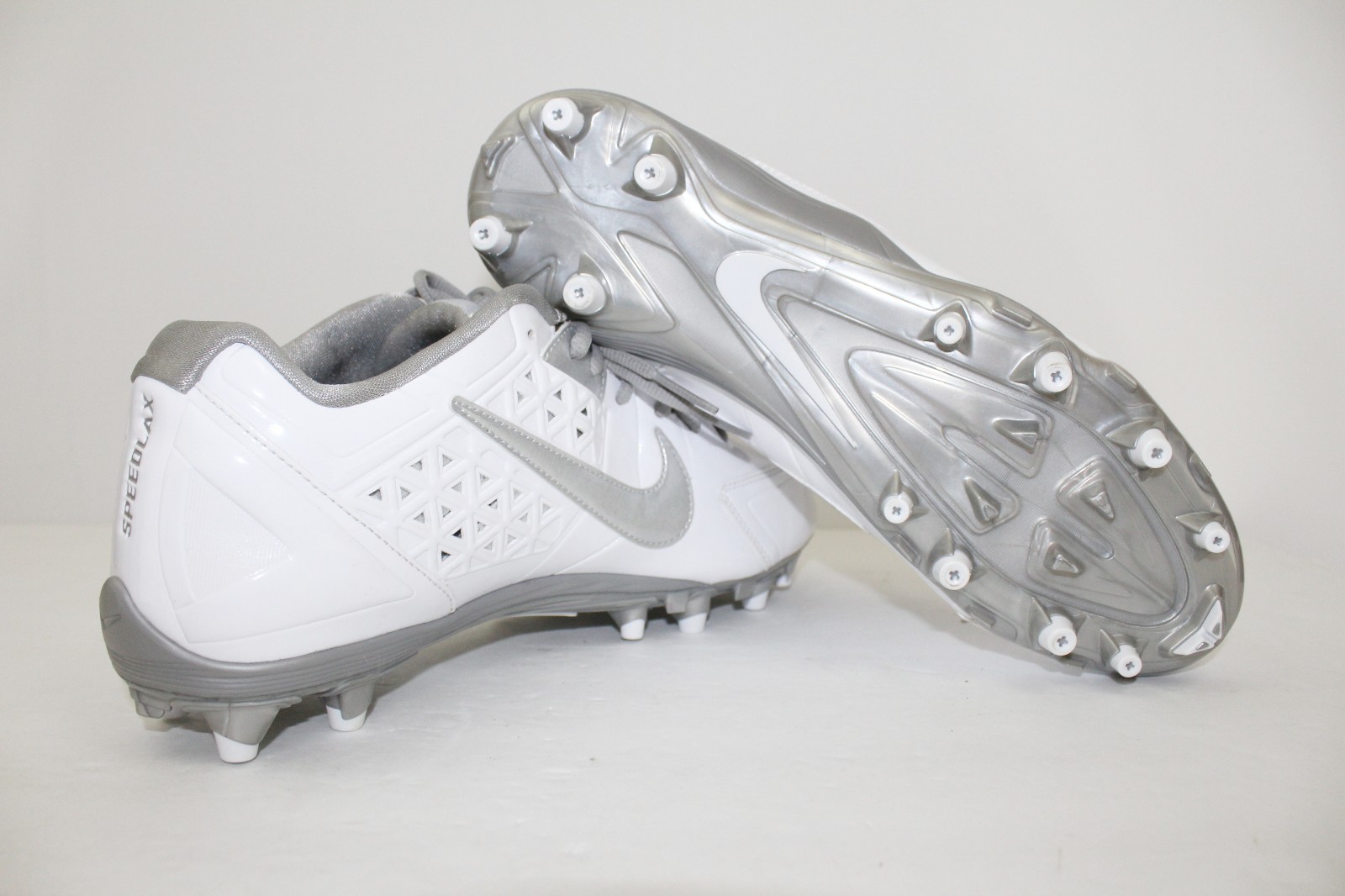 Nike Women’s Speedlax Lacrosse LAX Cleats Shoes – White Silver – Size 12