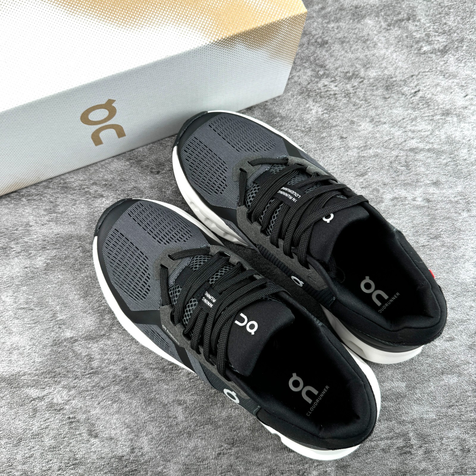 NEW On CLOUDRUNNER 2 Women’s Running Shoes Eclipse | Black US Sizes 6-9.5