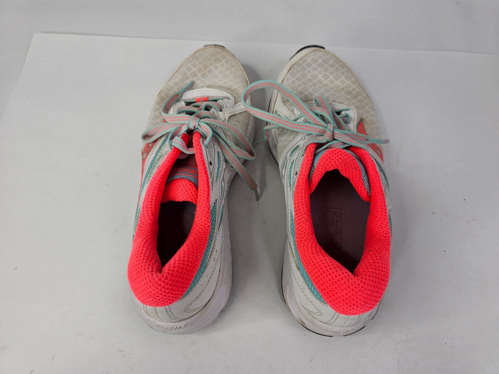Saucony Cohesion 13 Road Running Shoes Womens Size 6.5 S10561-2 White Blue Neon
