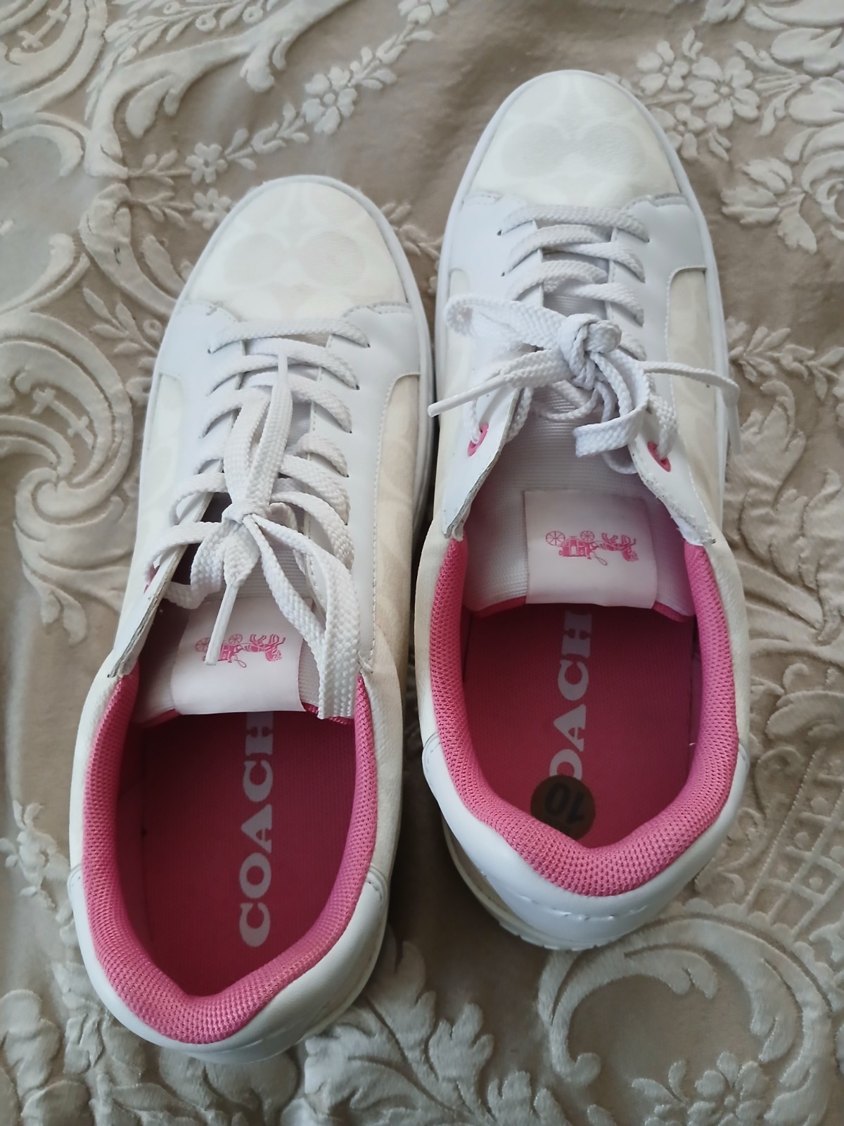 COACH 7Women Shoes Optic White Signature Canvas Clip Low Top Sneaker CH098