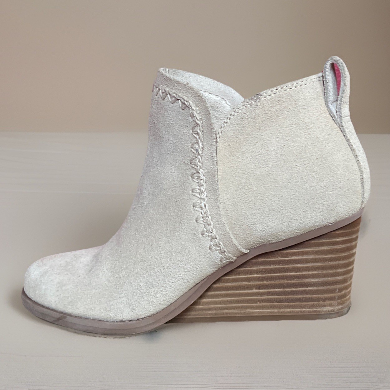 Toms Kaia Wedge Heel Womens Bootie Size 6