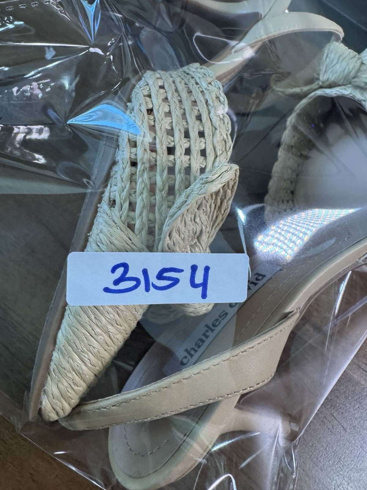 Charles David Allyson Raffia Bow Kitten Heel Sling Back Shoe 6.5 Coastal Resort
