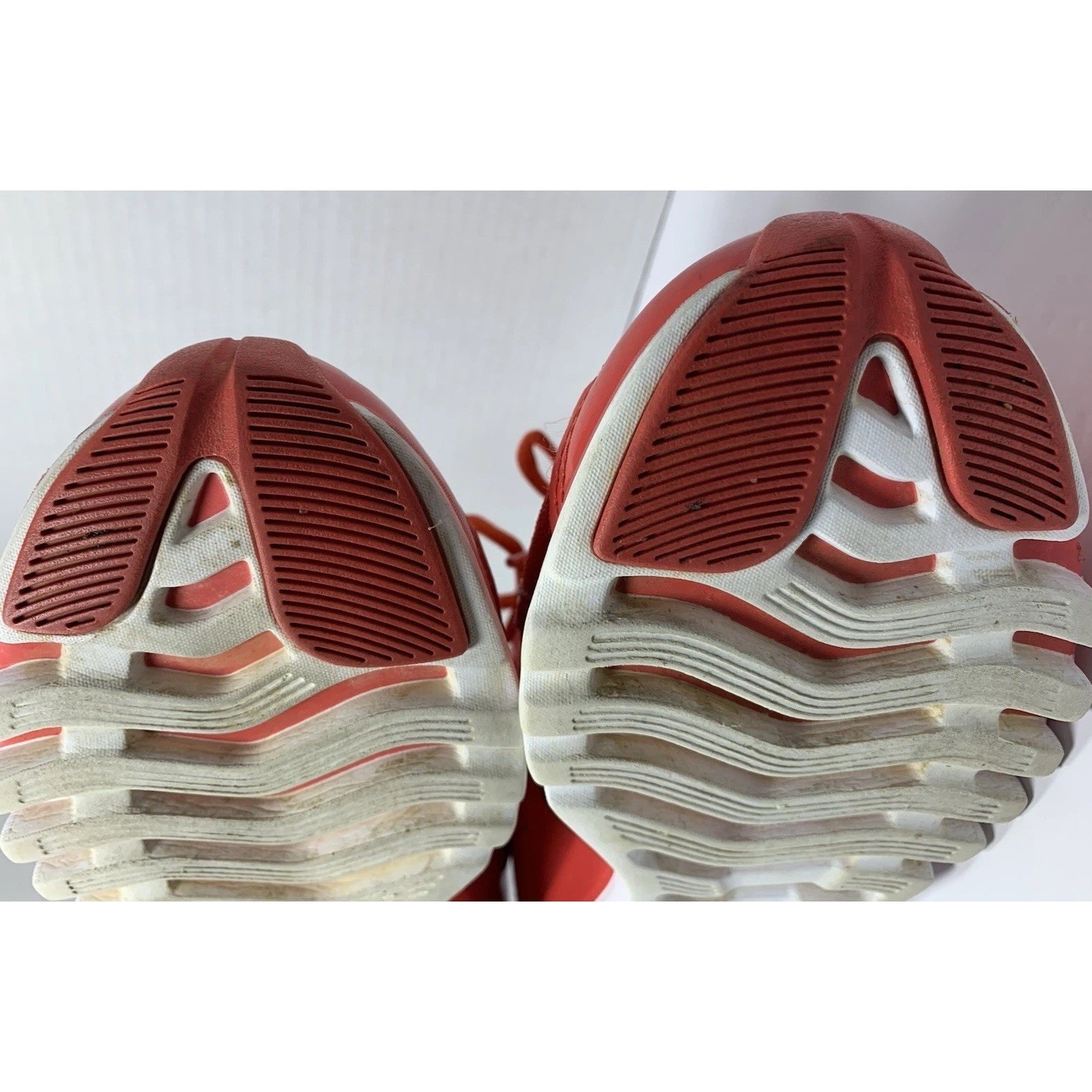 Lightweight Red Running Shoes Breathable Comfort Trainer Women 6.5