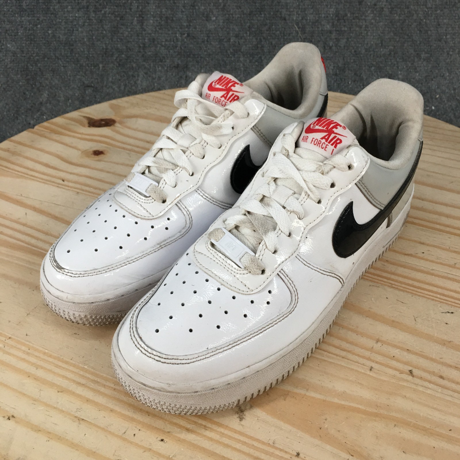 Nike Air Force 1 07 Essential Shoes Womens 8 Low Top Sneakers Black White Red