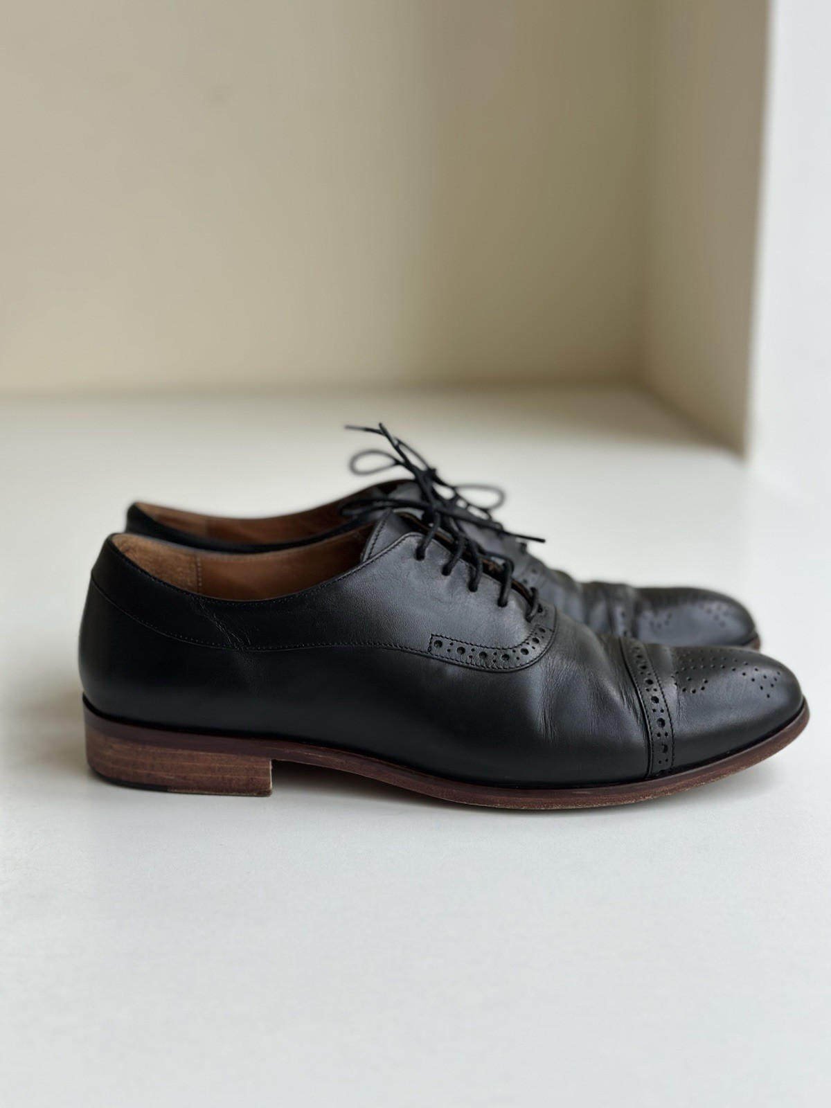 Navyboot Women’s Black Leather Oxford Brogues – Bologna Construction – EU 38
