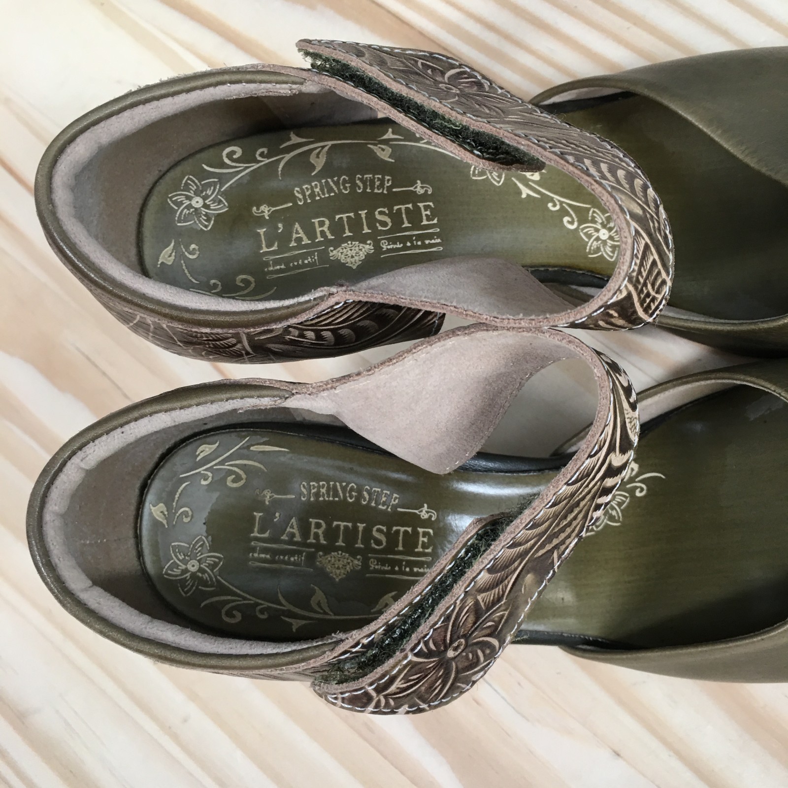 L’Artiste by Spring Step Toolie Shoes Womens 38 Ankle Strap Tooled Casual Green