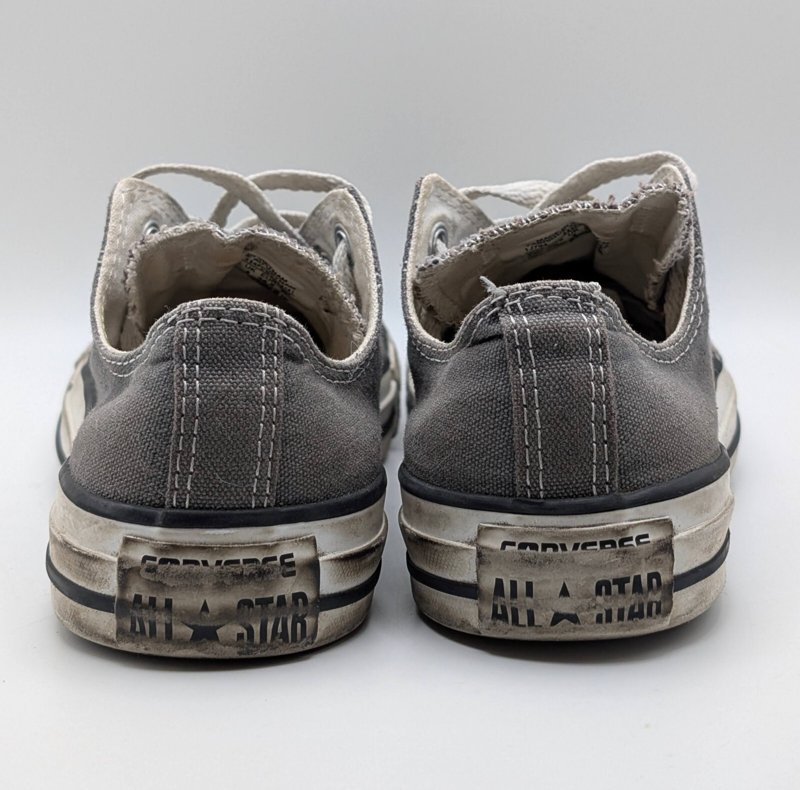 Converse Chucks Low Top Gray Shoes Sz Mens 4 Womens 6 Chuck Taylor Ox Lace Up