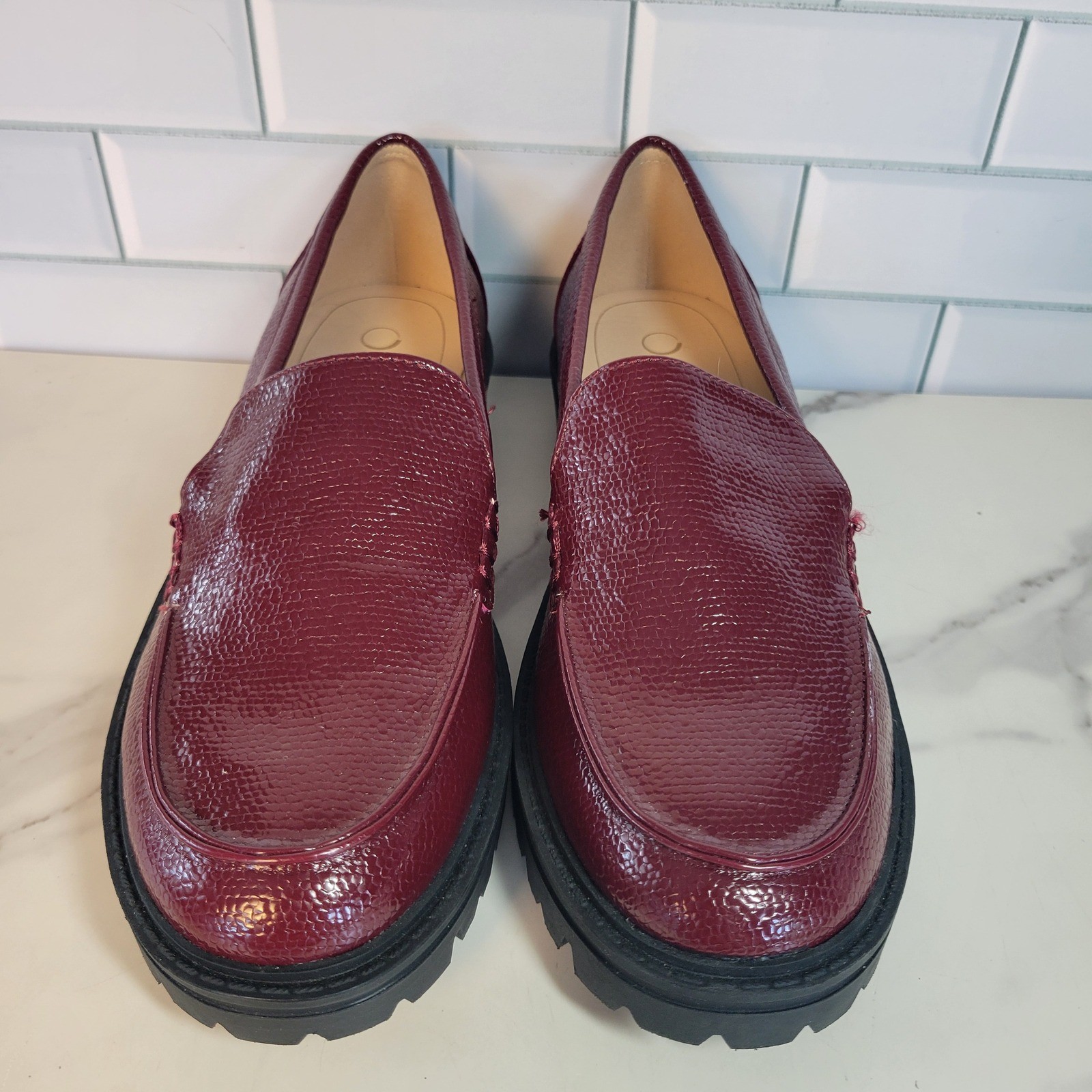 Journee Collection Womens Erika Lug Sole Slip On Loafers Size US 7.5M Metallic