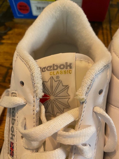 NWT Reebok Classics Lace Up Sneaker Princess White Size 8W Wide from 2009