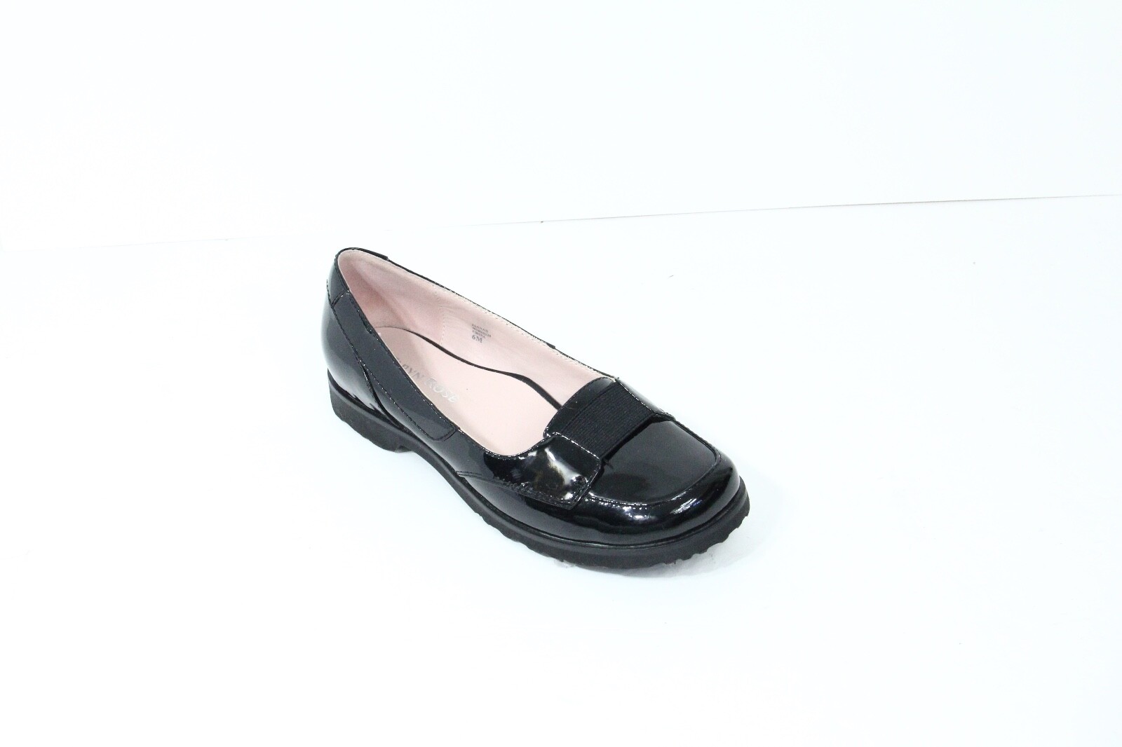 Taryn Rose Black Loafers sz 6 Women Patent Leather Shoes Chunky Flat Winter Fall