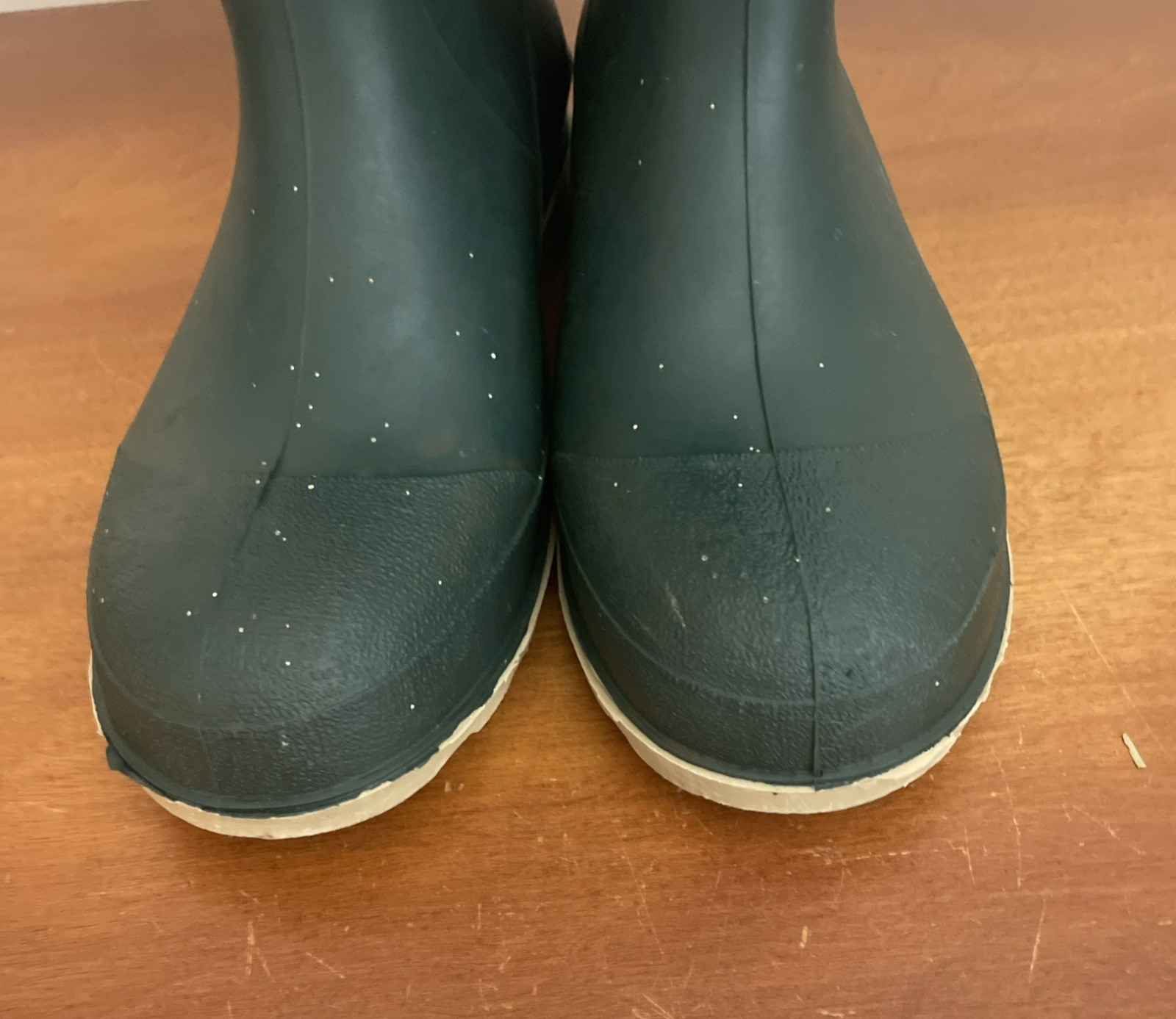 Lacrosse 14” Rubber Waterproof Mud Boot Green Womens Size 7 Galoshes Made in USA