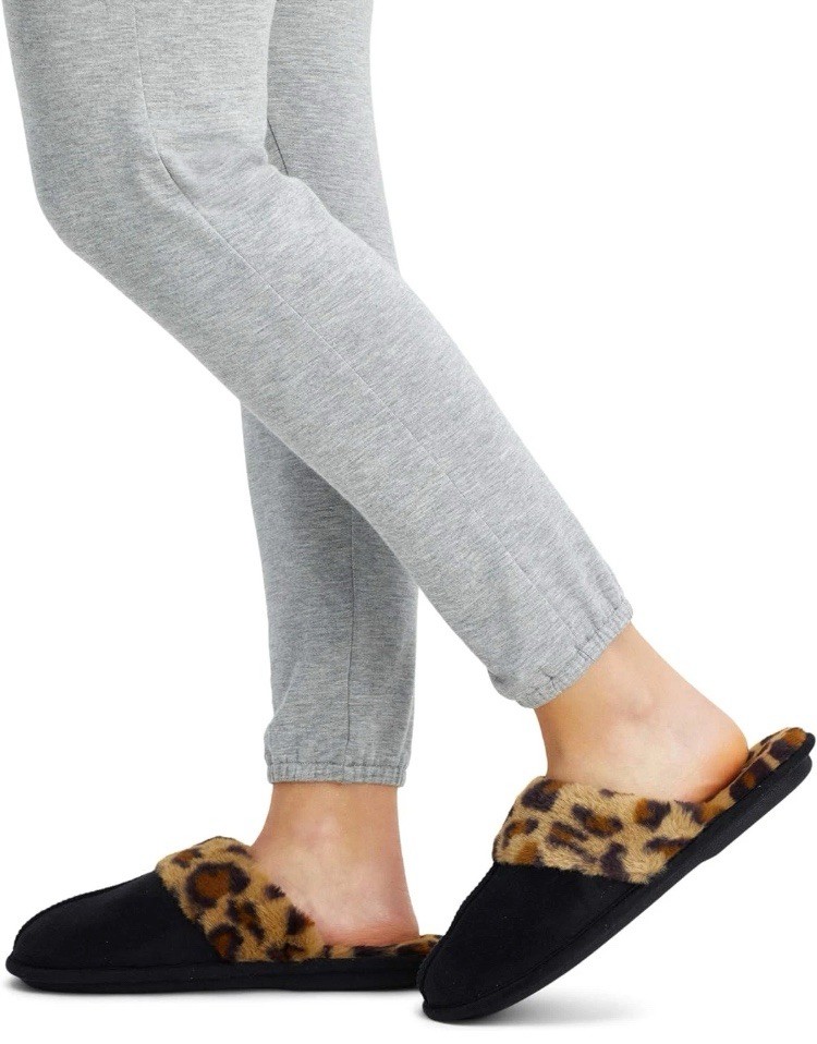 Jessica Simpson Leopard Print Faux Fur Slip-On Slippers Memory Foam 7.5