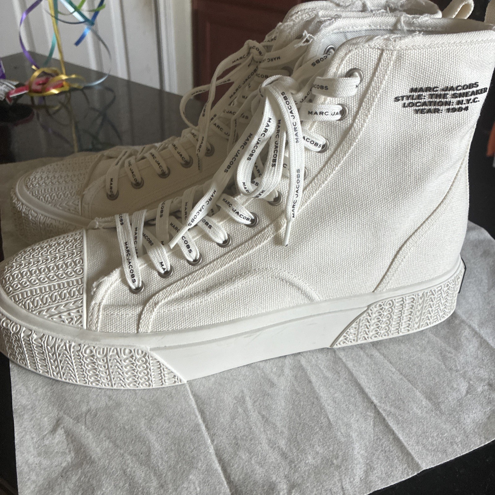 Marc Jacobs The Sneaker High Top Size 44, W14, M11 New Pair