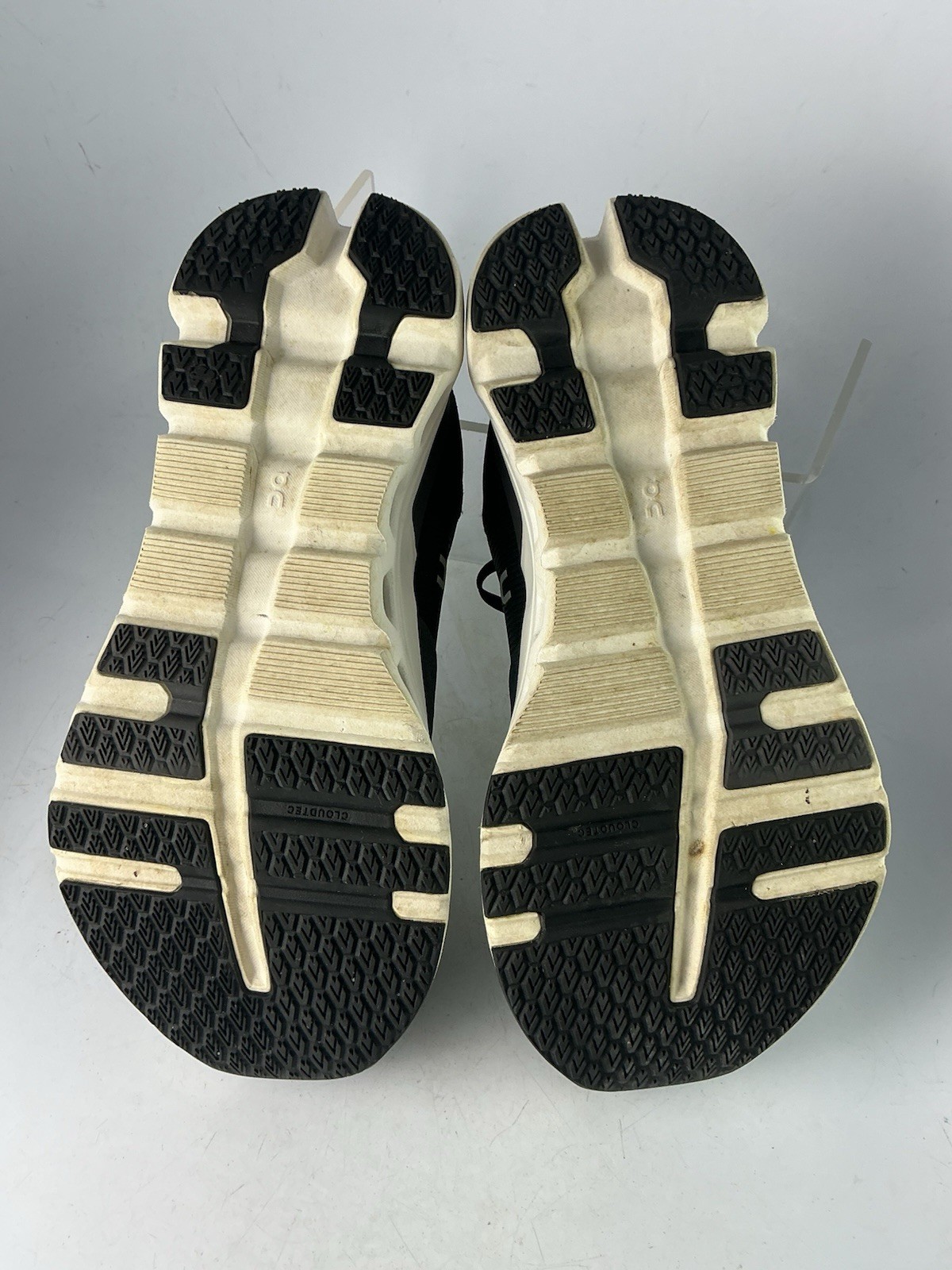 On Running Cloudrunner Women’s Athletic Shoes Eclipse Black Sz 8.5 US