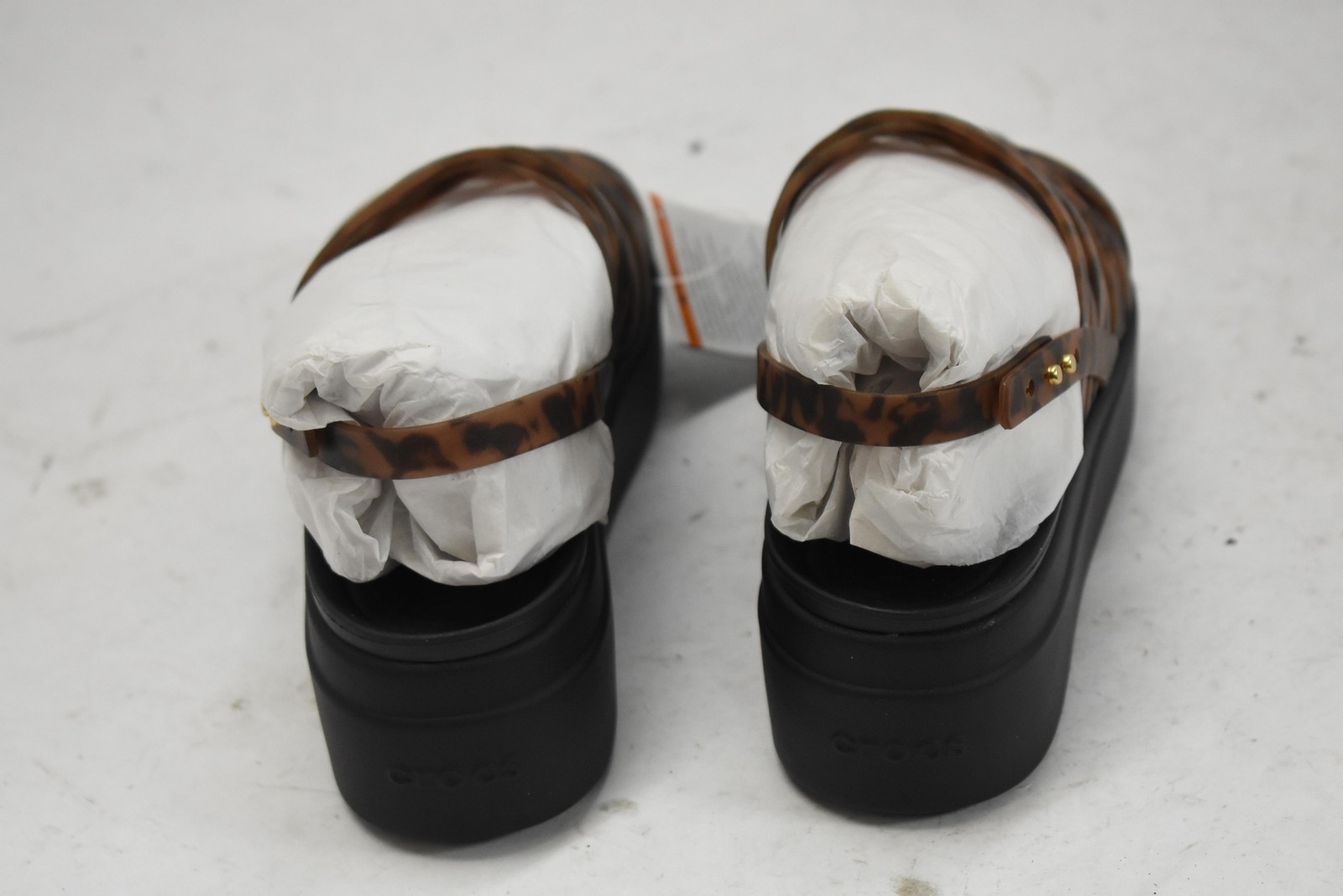 Crocs Shoes Womens Size 8 Brooklyn Tortoise Strappy Low Sandals Wedge Mocha
