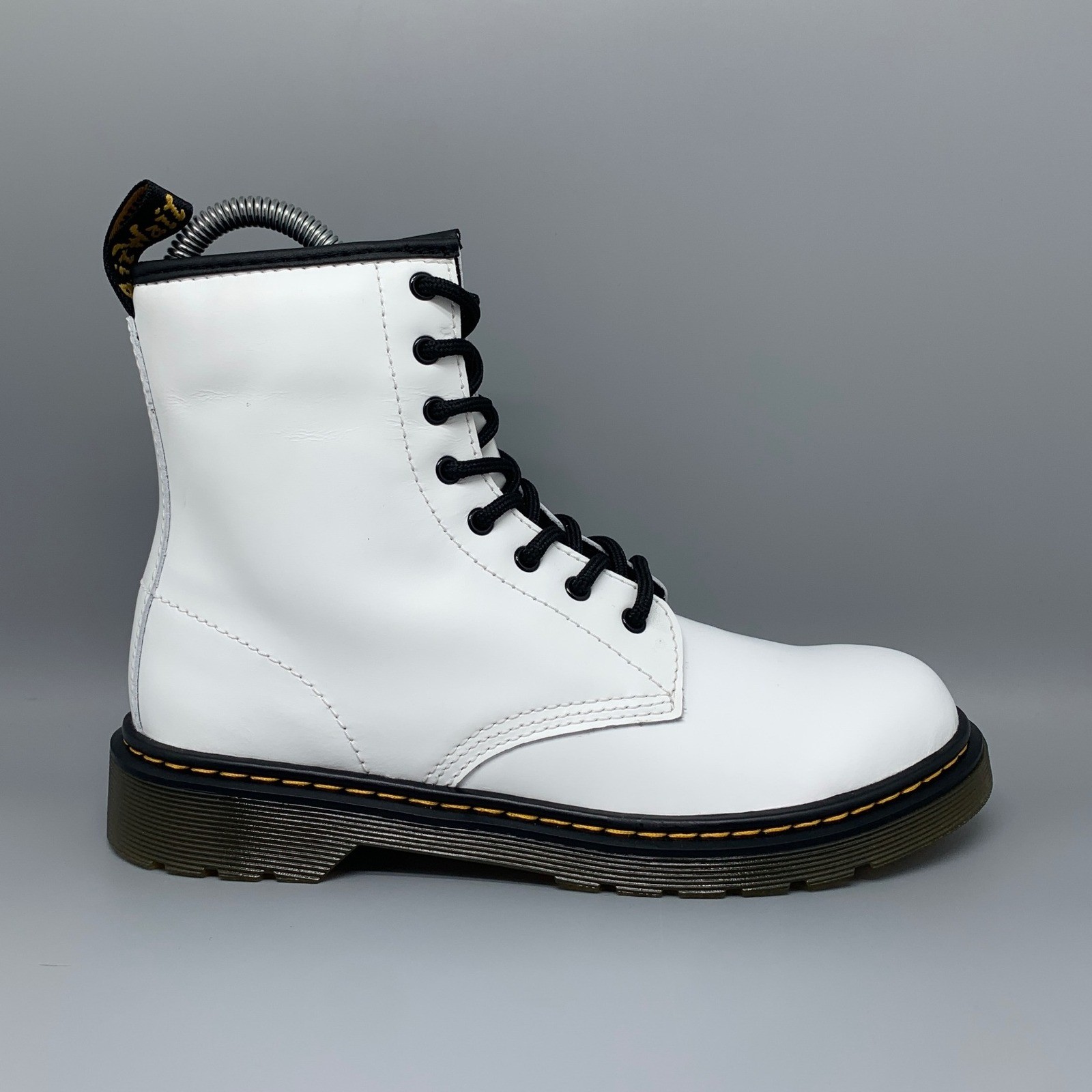 Dr. Martens 1460 White Smooth Leather Combat Boots Men’s Sz 5 Women’s Sz 6