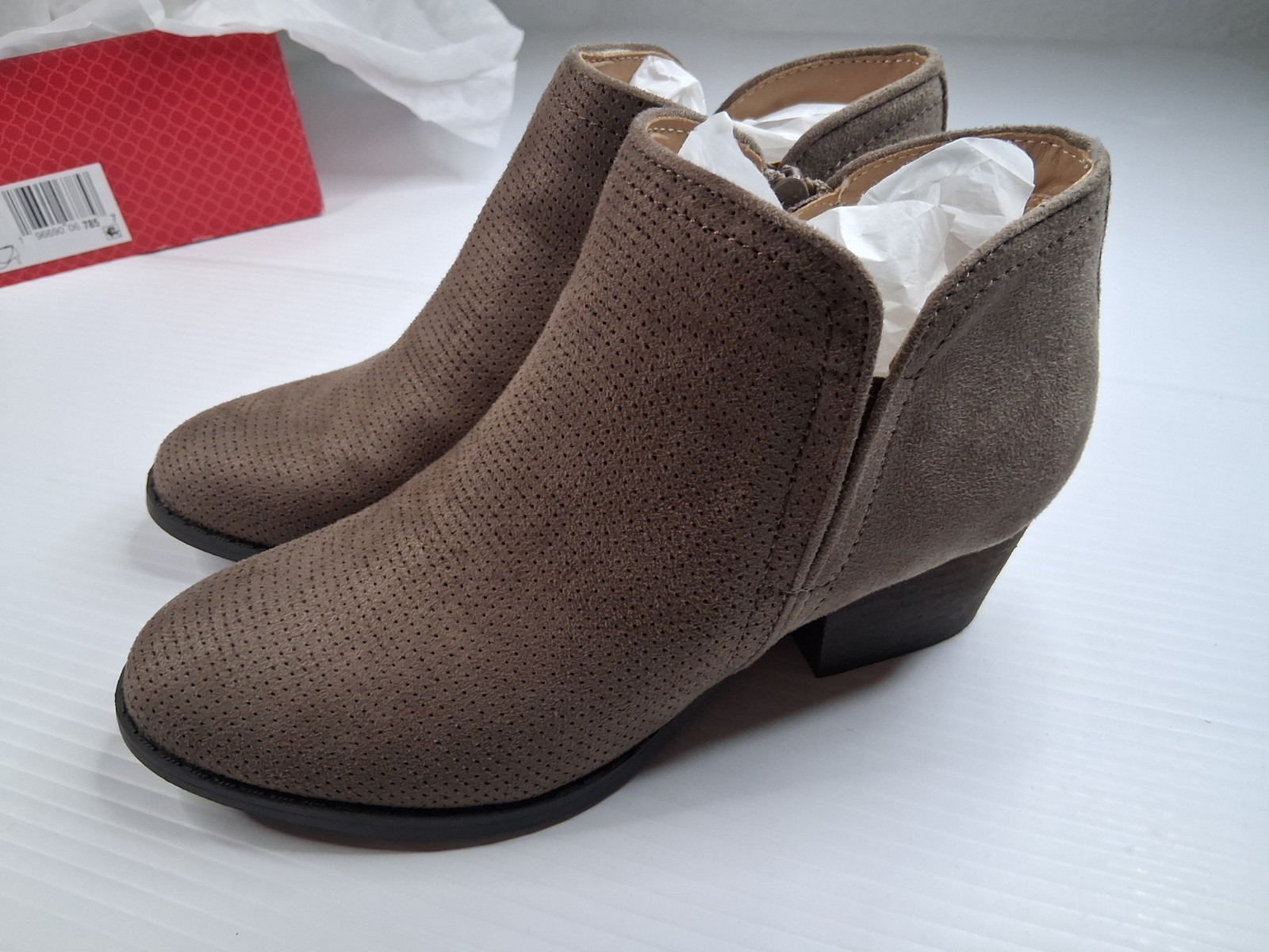 LifeStride Blake Ankle Boot Doe Fabric Tuape Perforated Block Heel Women 7M #184