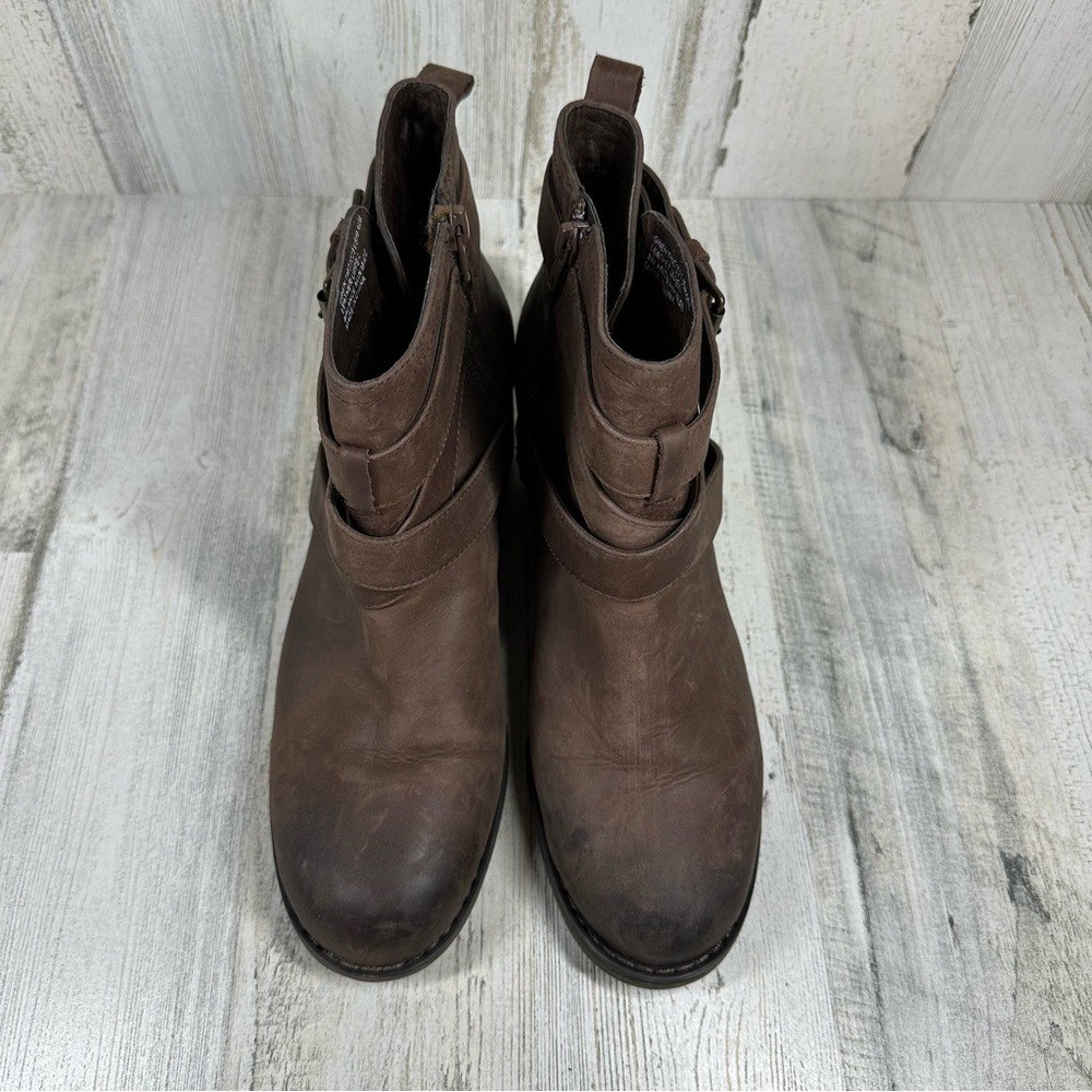 Tara M. Brown Leather Ankle Boots Women’s 8 with Straps Buckle Detail