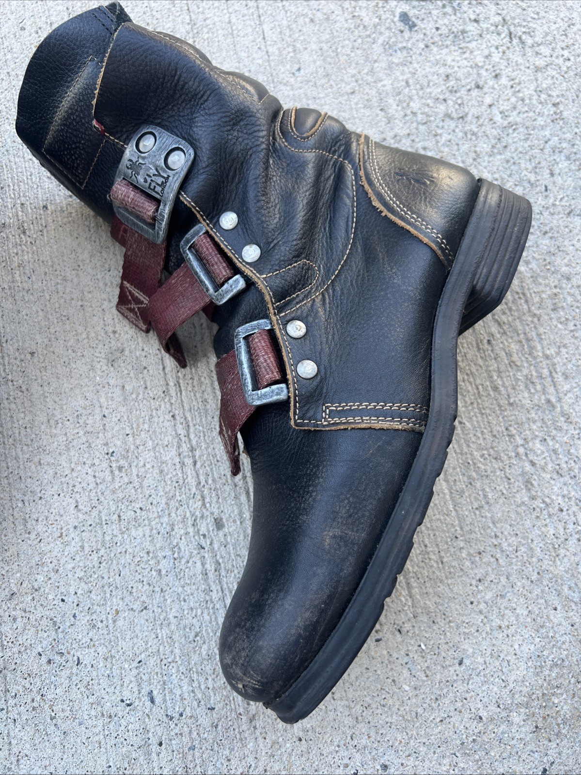 Women’s Fly London Black leather boots size not marked ( heel-toe 11″ )