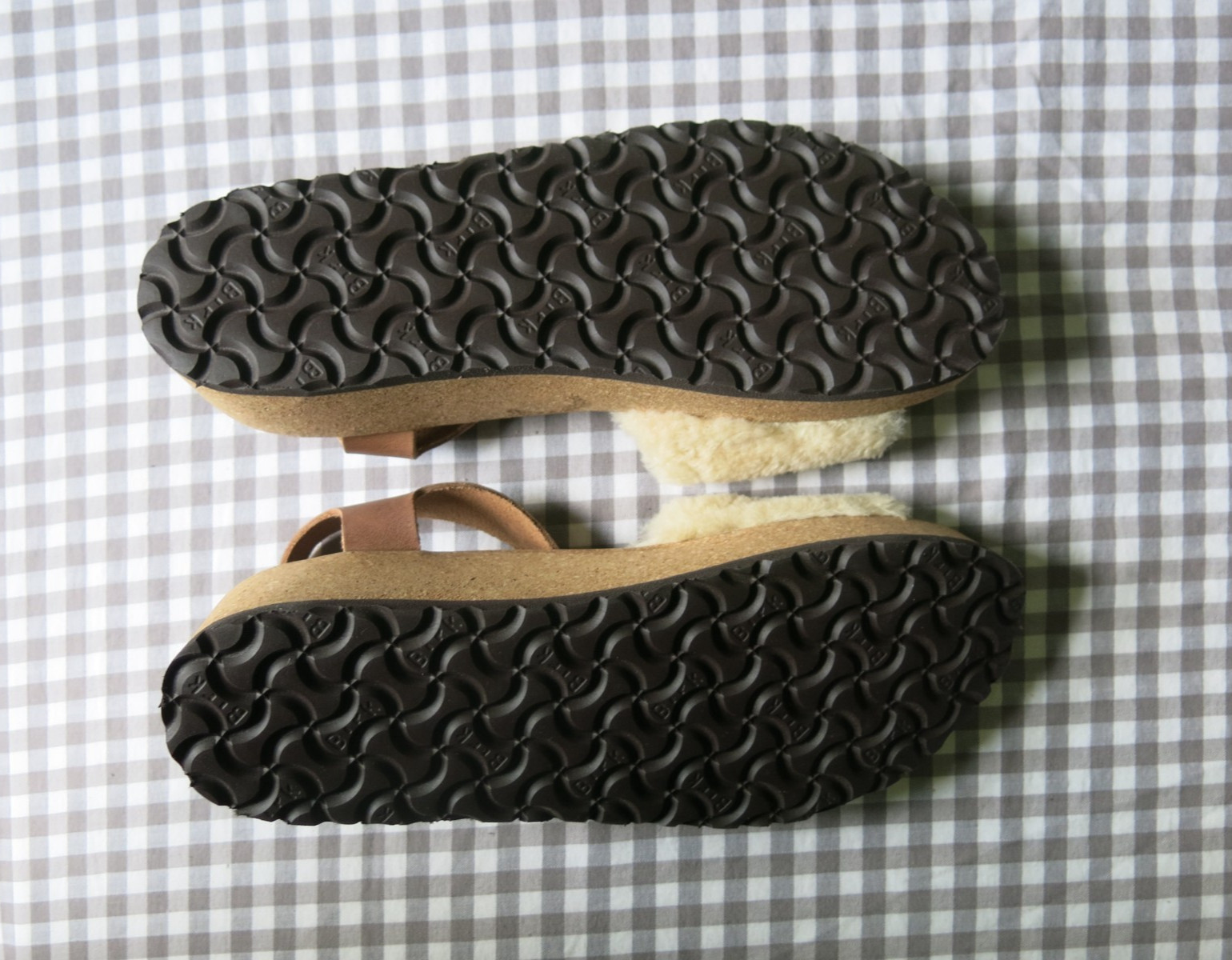 Papillio by Birkenstock Glenda Teddy Shearling eggshell EU 41 US women 10-10.5