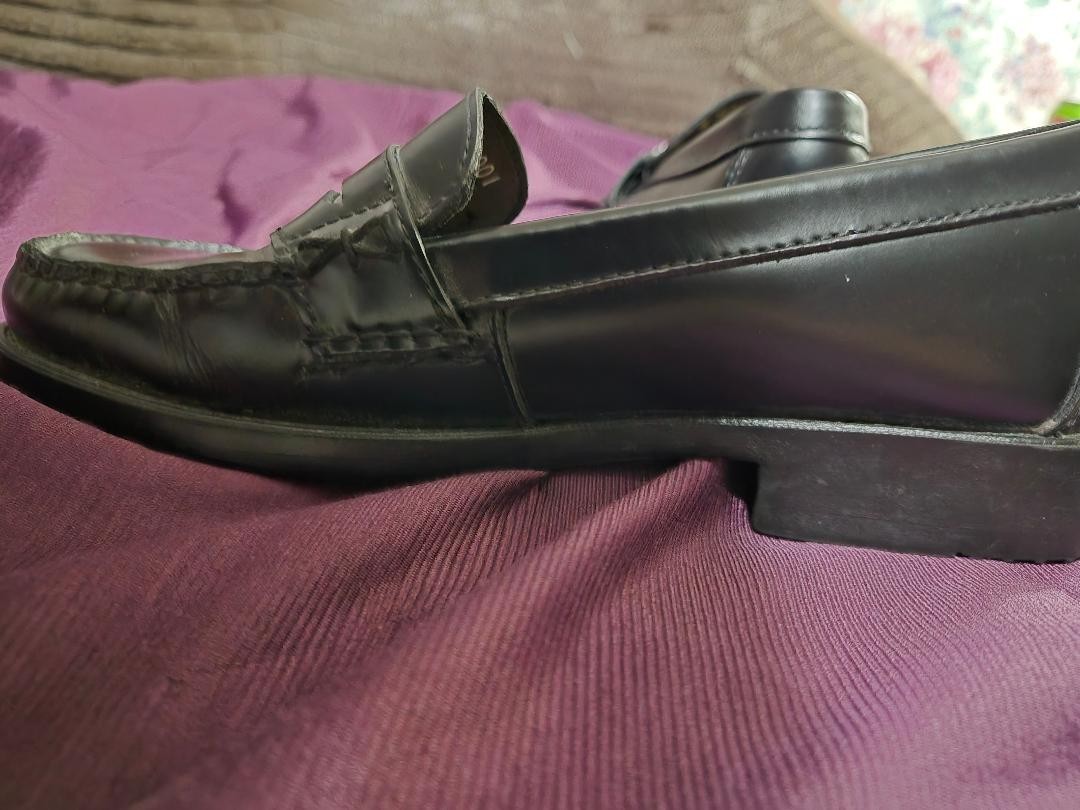 Weejuns GH Bass Katherine II Penny Loafers Womens 7M Black Leather Brand New.