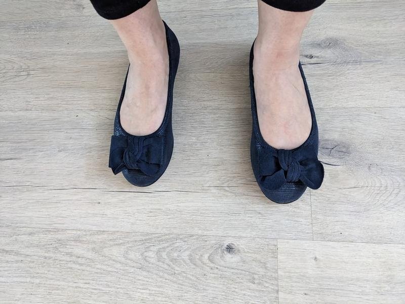 ladies clarks heels navy leather 38 #7A30