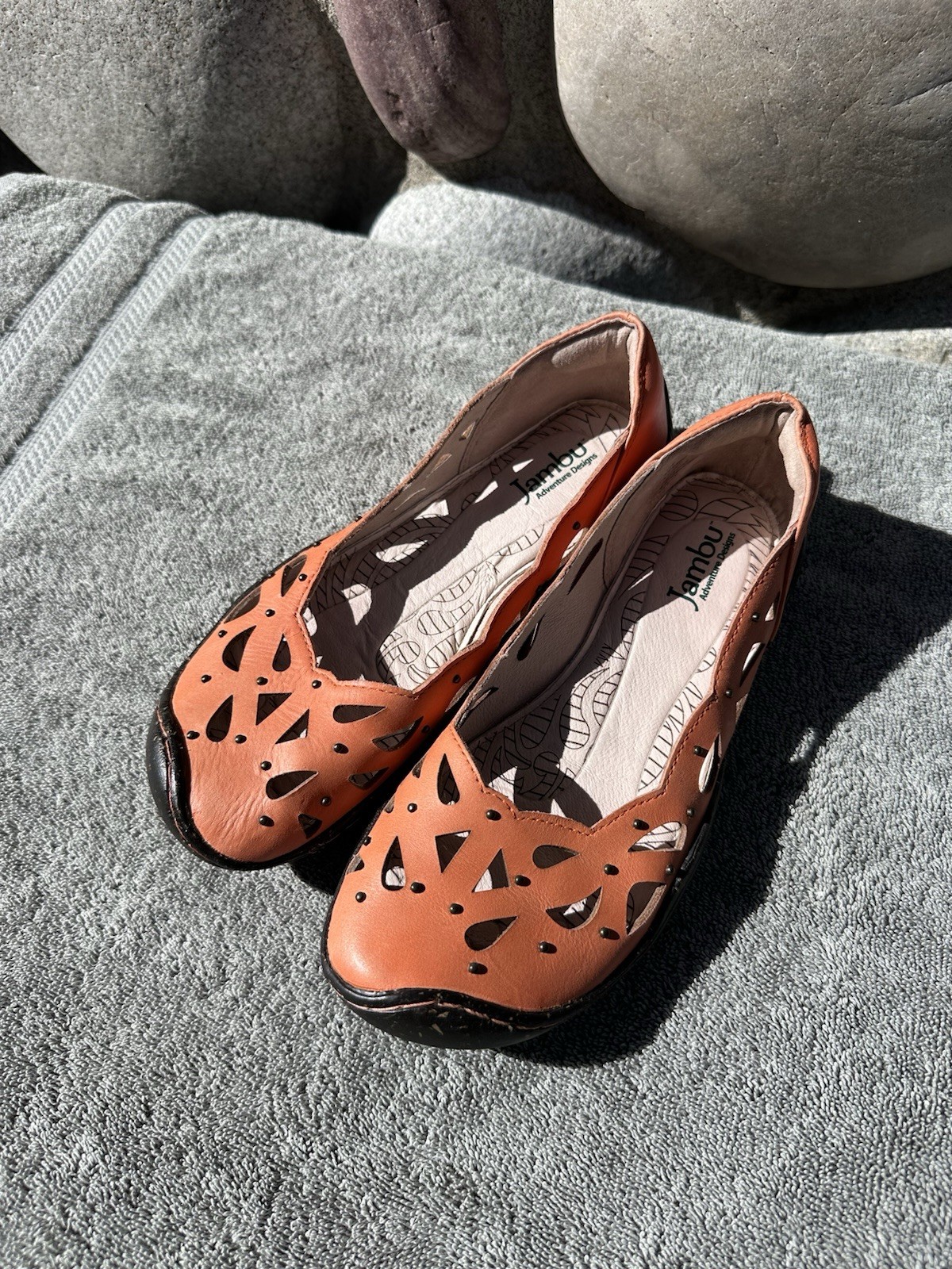 Jambu Edge Barefoot Women’s Flats Sz 6.5M Casual Comfort Walking Orange Leather