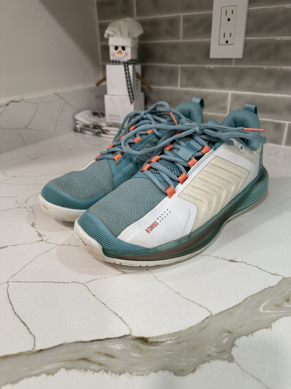 K-Swiss Ultrashot 3. Women Size 8.5 Color Blanc De Blanc/Nile Blue/Desert Flower