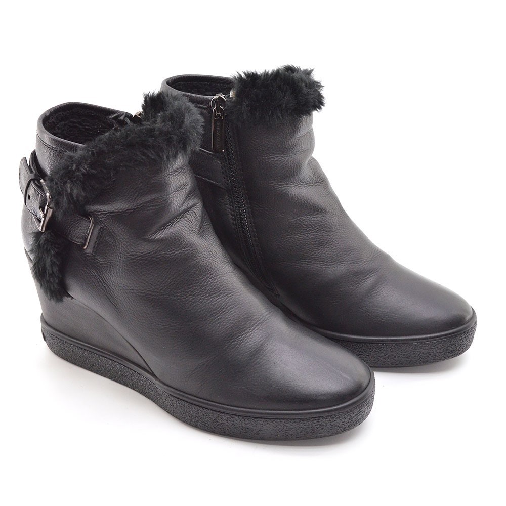 Ladies Aquatalia Cameron $450 Wedge Faux Fur Booties 8.5 M Black Leather Shoes
