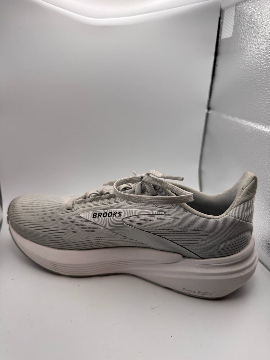 Brooks Revel 6 Oyster/Alloy/White Women’s Running Shoes