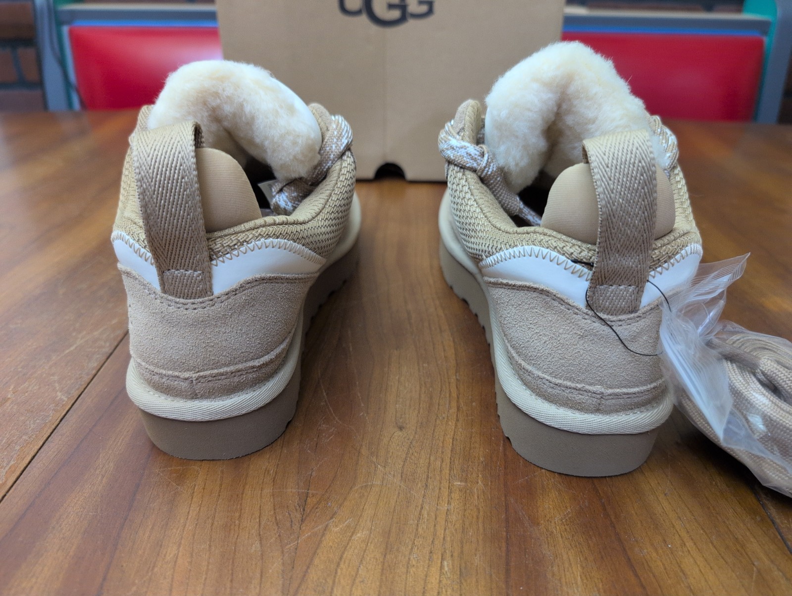 UGG Women’s Lowmel Sneakers in Sand Suede Sz 7 NEW 1144032 Faux Fur Lined