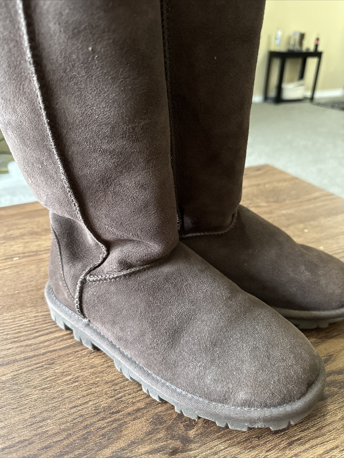 UGG Women’s Boot Essential Tall Classic 5845 Size 7 Gray EUR 38 UK 5.5 Sheepskin