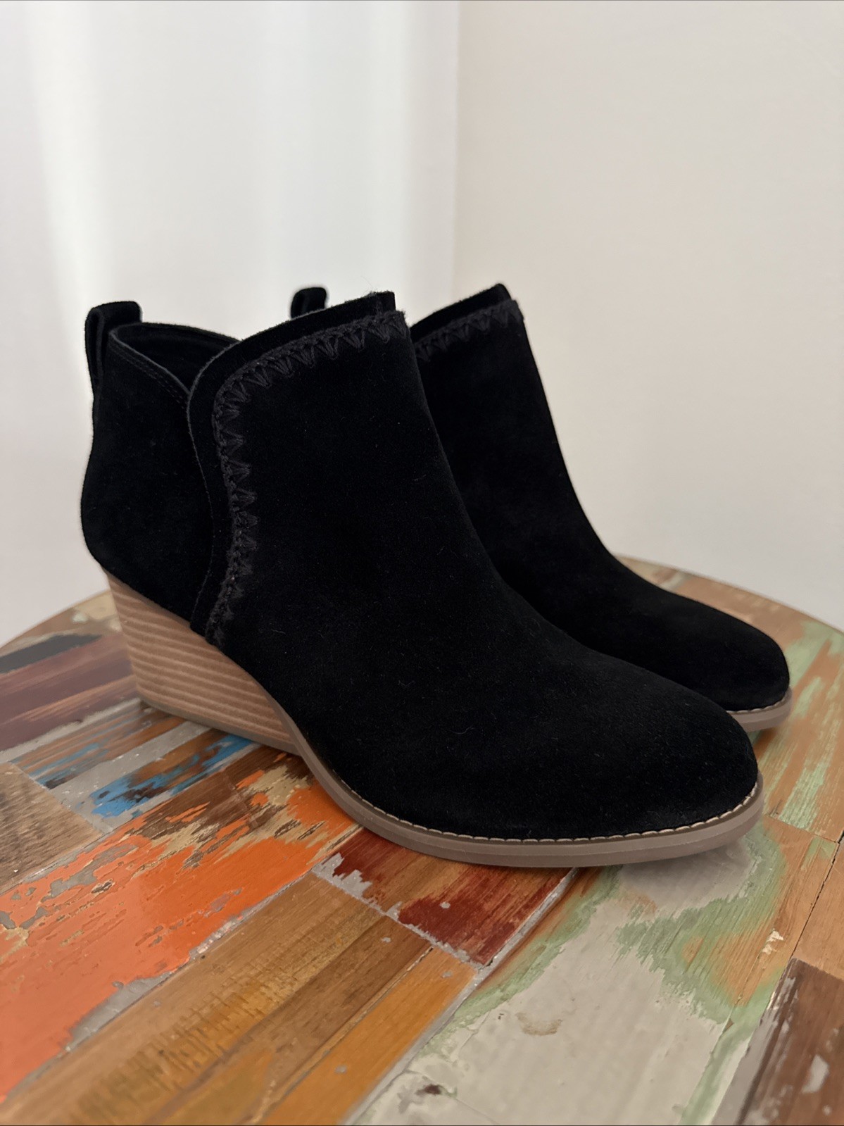 TOMS Women’s Kaia Wedge Bootie Black Suede Size 7
