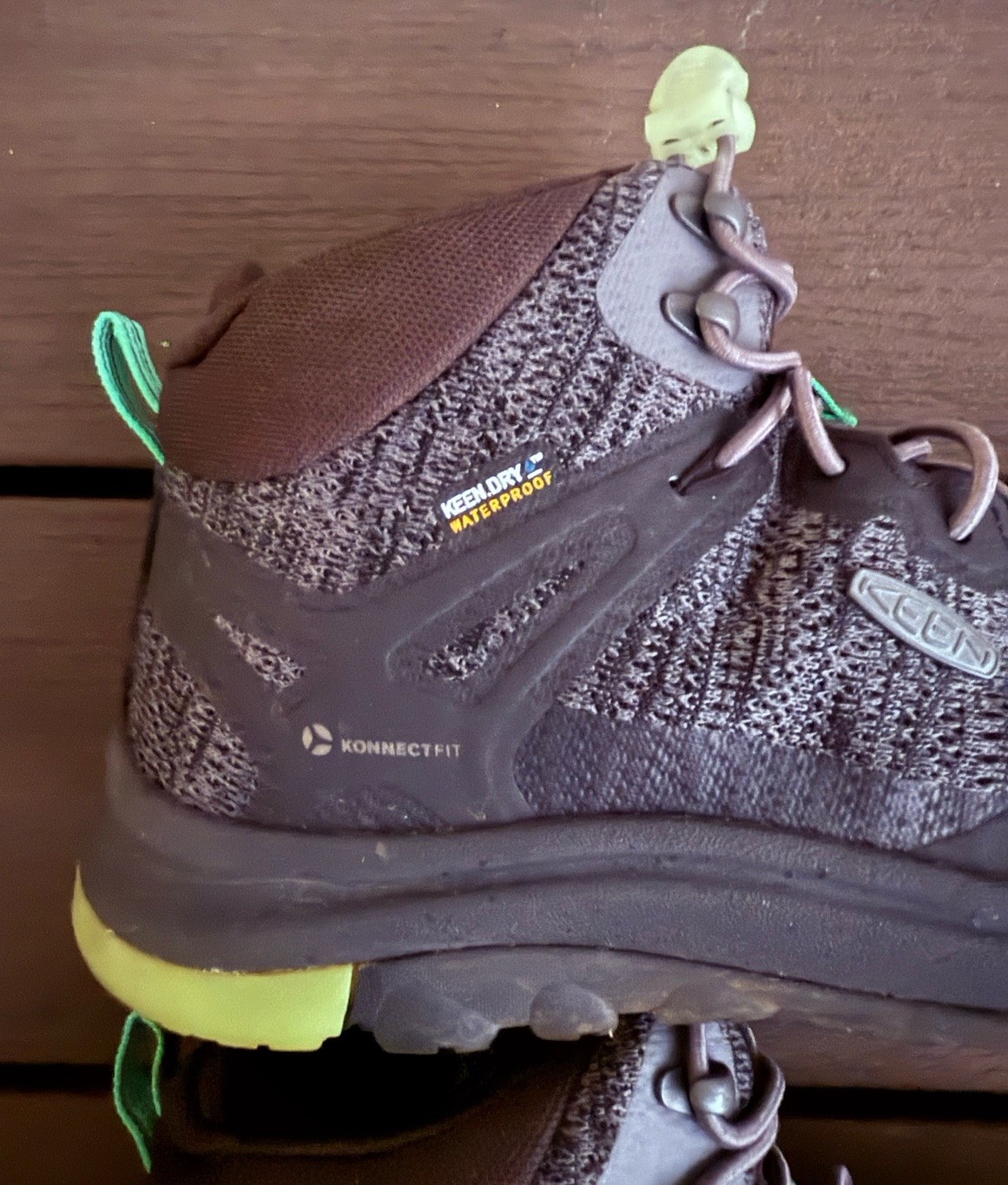 KEEN WOMEN’S MAGNET OCEAN WAVE TERRADORA II WATERPROOF HIKING BOOT 8.5 Gray
