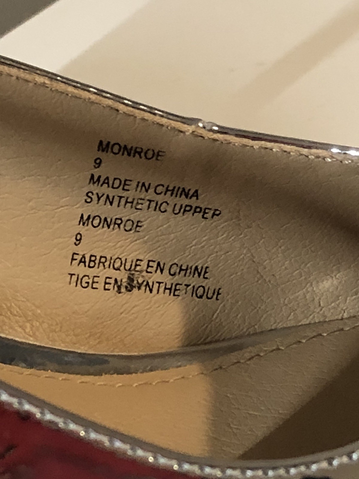 Jewel Badgley Mischka Monroe Slingback Silver Metalic 2″ Block Heel Sz 9 NEW