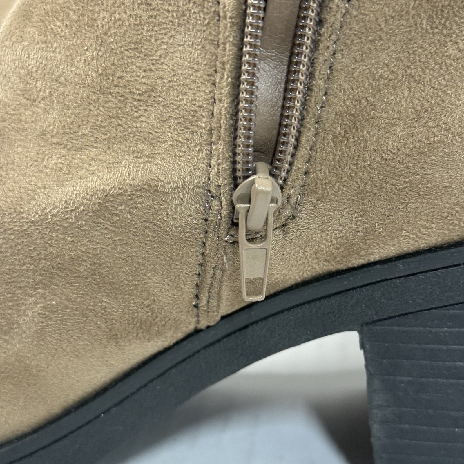Olivia Miller Faux Suede Sherpa Trim Boots Lug Sole Winter Booties Size 11