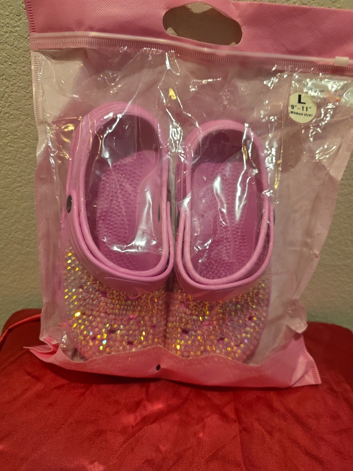 WOMENS PINK SIZE 9-11 BLING SHINY CROC LIKE FLAT HEELS