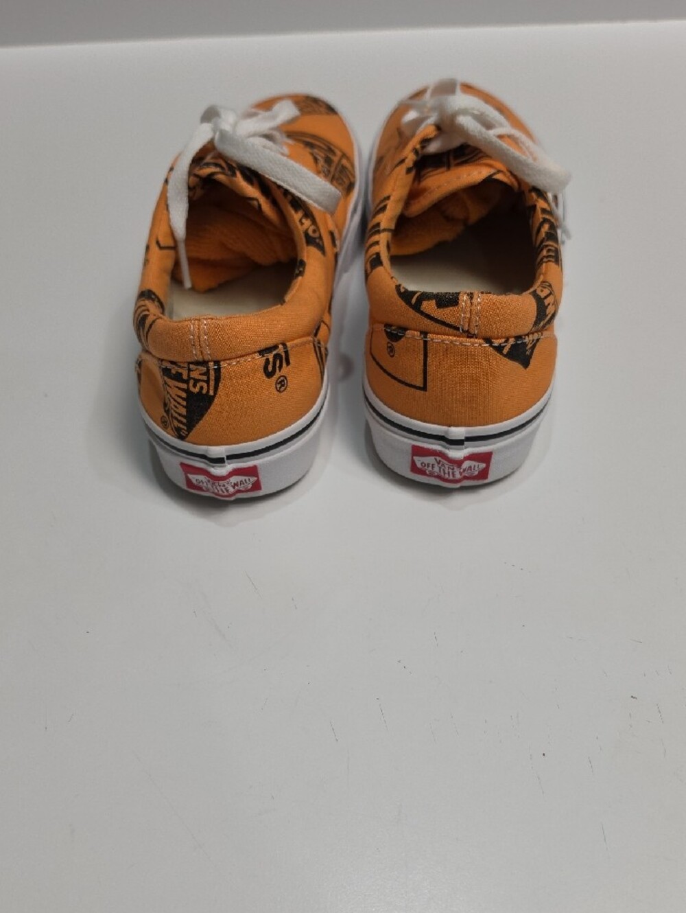 Vans Era ‘Logo Mix’ Tangerine Orange Black Low Top Sneakers – Size 7.5