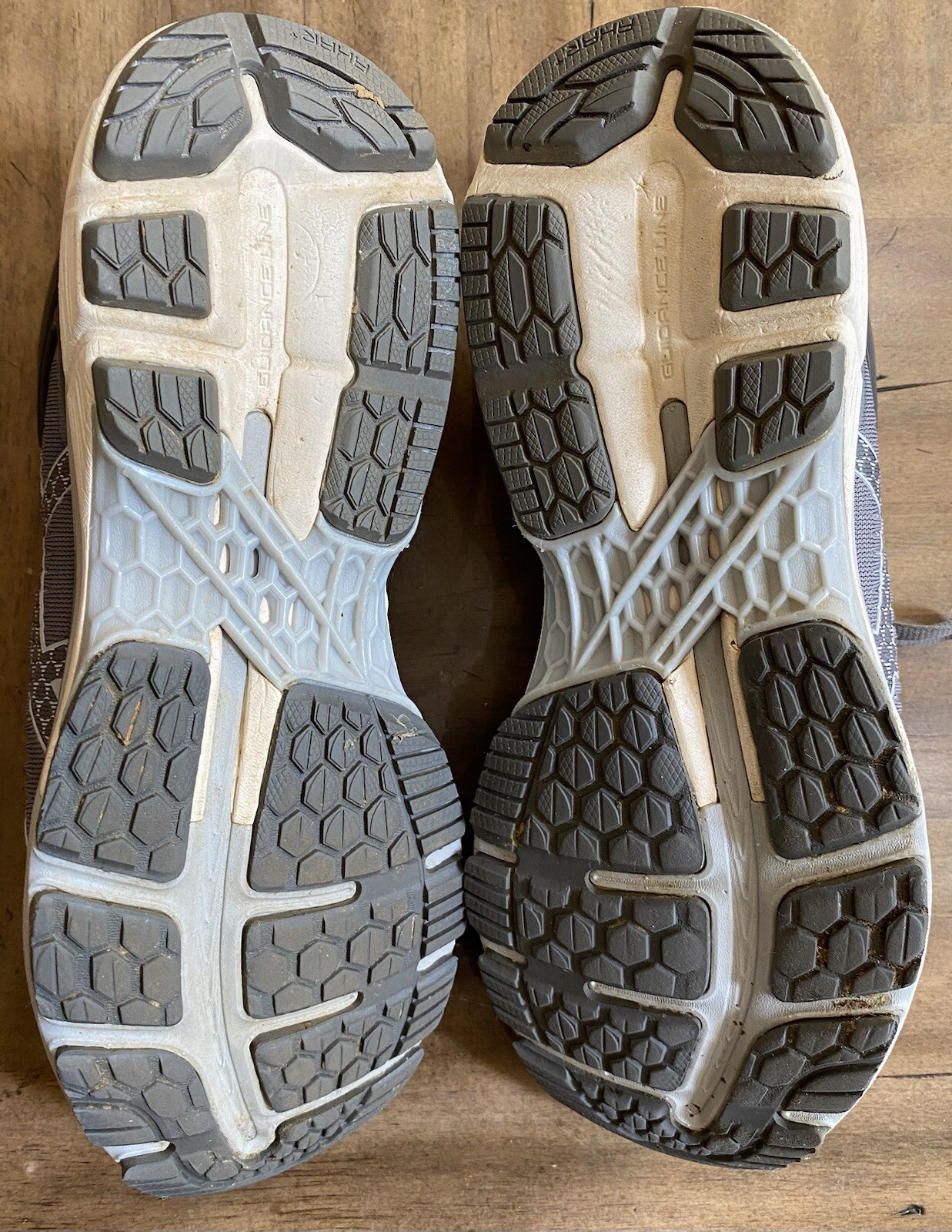 ASICS Gel-Kayano 25 Running Sneakers 1012A026-020 | Grey | Women 9US
