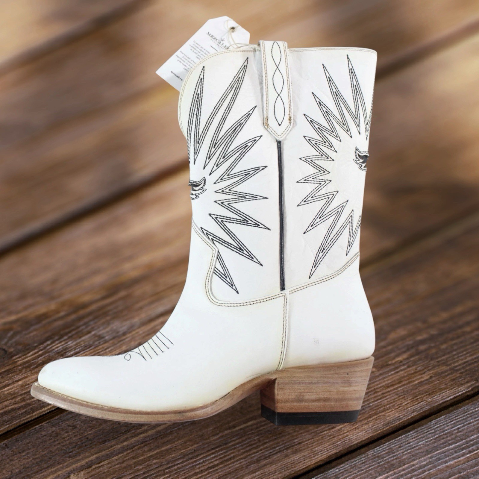 Mezcal Authentic Mexican Women Distressed Cowboy Boots Size 9.5 NEW Damaged Box